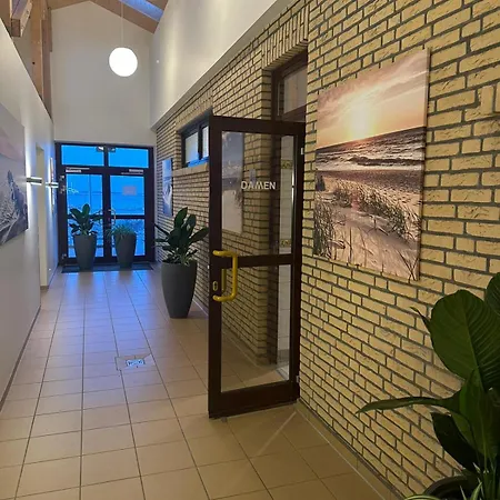 Kemping Wohnwagen Auf Dem Wulfenerhals Ca 150m Bis Zum *