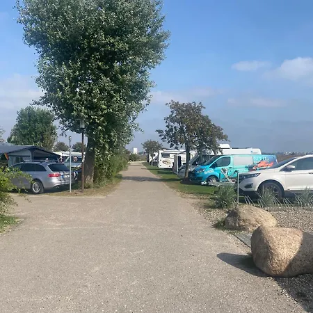 Wohnwagen Auf Dem Wulfenerhals Ca 150m Bis Zum Kemping